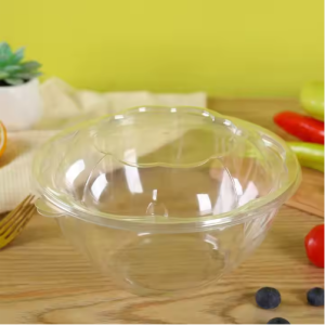 24 oz. Clear Plastic Salad Bowl with Lid – 150/Case