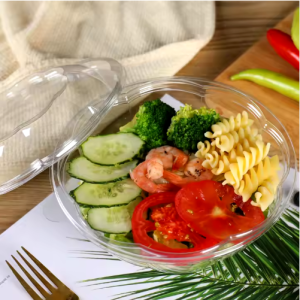 24 oz. Clear Plastic Salad Bowl with Lid – 150/Case