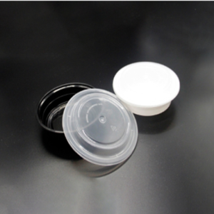 FH-129 Black Round Heavy-weight Container w/ Lid – 32oz – 150/case